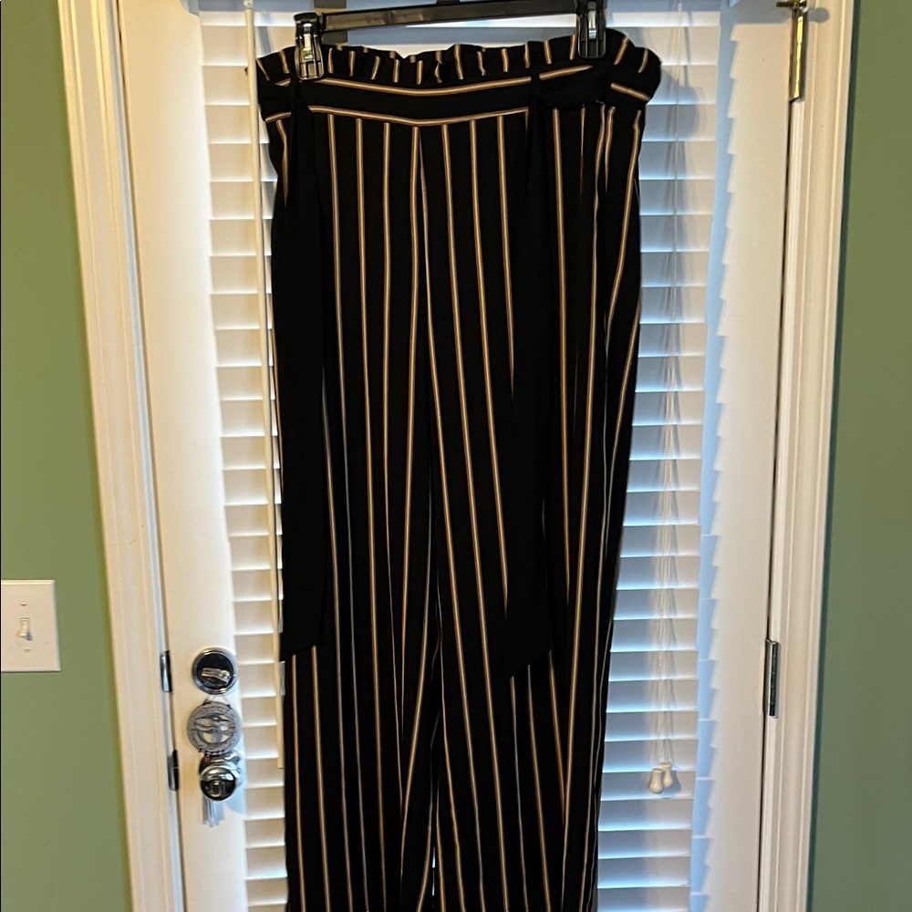 Black and Gold Striped Palazzo Pants with Paper-bag Waist and SashTie, Size 1X.
